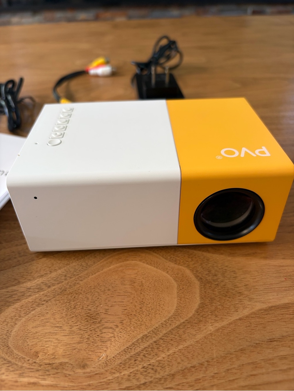 PVO Mini LED Projector - Picture 14 of 14